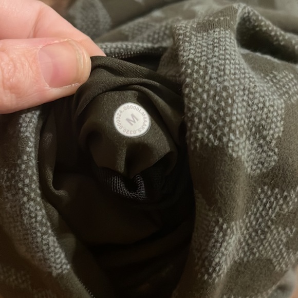 Lululemon Warm Surge Full Zip heritage Camo Hoodie Mens Sz M - Picture 4 of 8